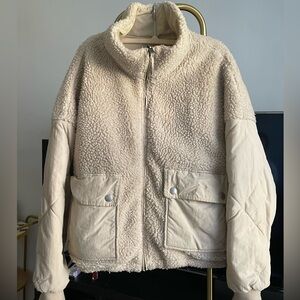 AE Cozy Beige Sherpa Jacket